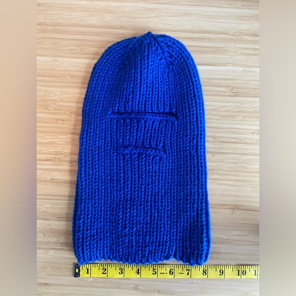 Hand Knit Unique Balaclava Ski Mask New - Never Worn - Picture 3 of 3